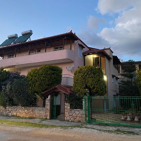 Hotel Moscopole קסאמיל מראה חיצוני תמונה