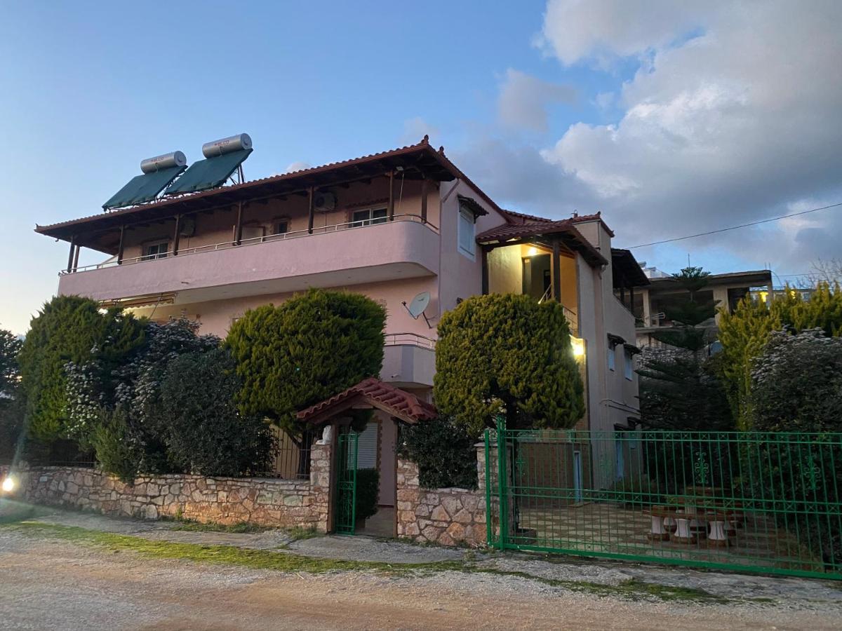 Hotel Moscopole קסאמיל מראה חיצוני תמונה