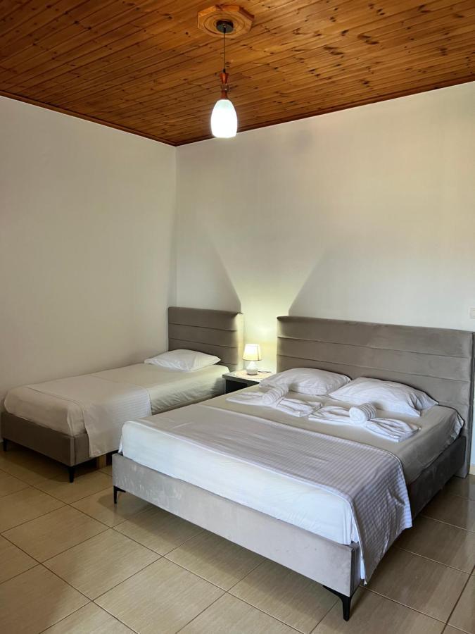 Hotel Moscopole קסאמיל מראה חיצוני תמונה