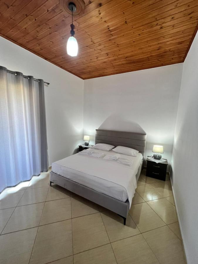 Hotel Moscopole קסאמיל מראה חיצוני תמונה