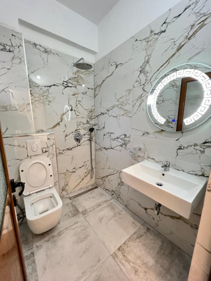 Hotel Moscopole קסאמיל מראה חיצוני תמונה