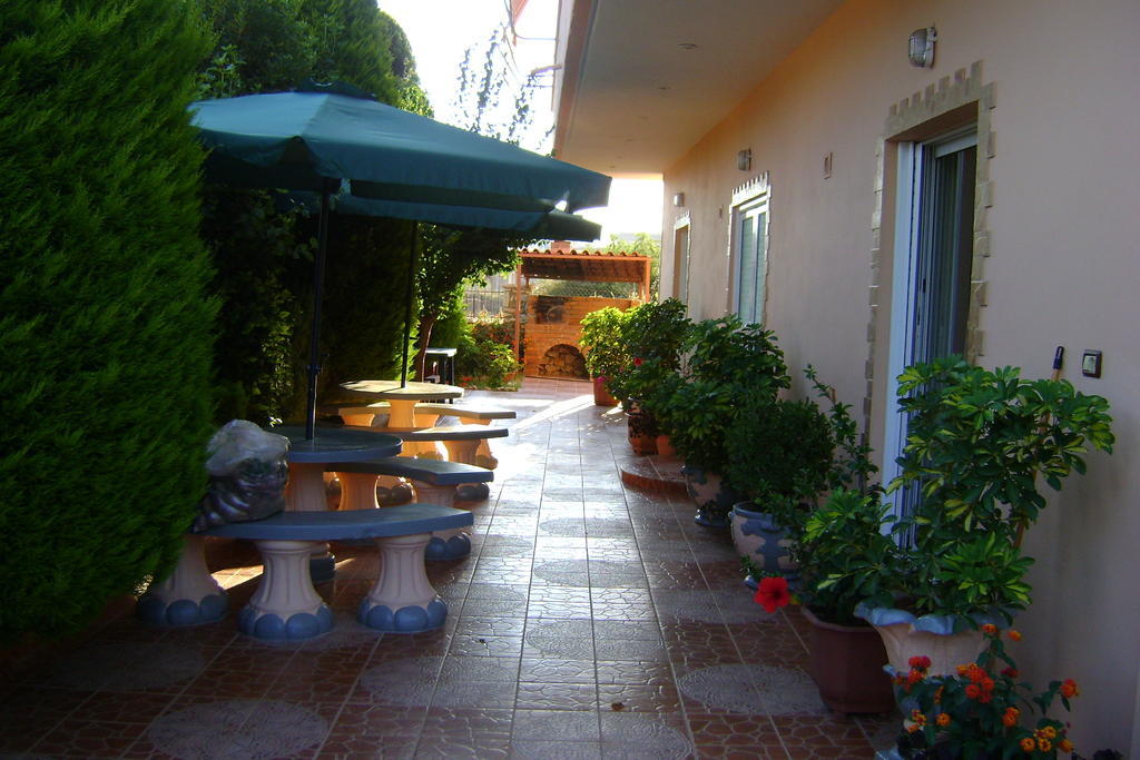 Hotel Moscopole קסאמיל מראה חיצוני תמונה
