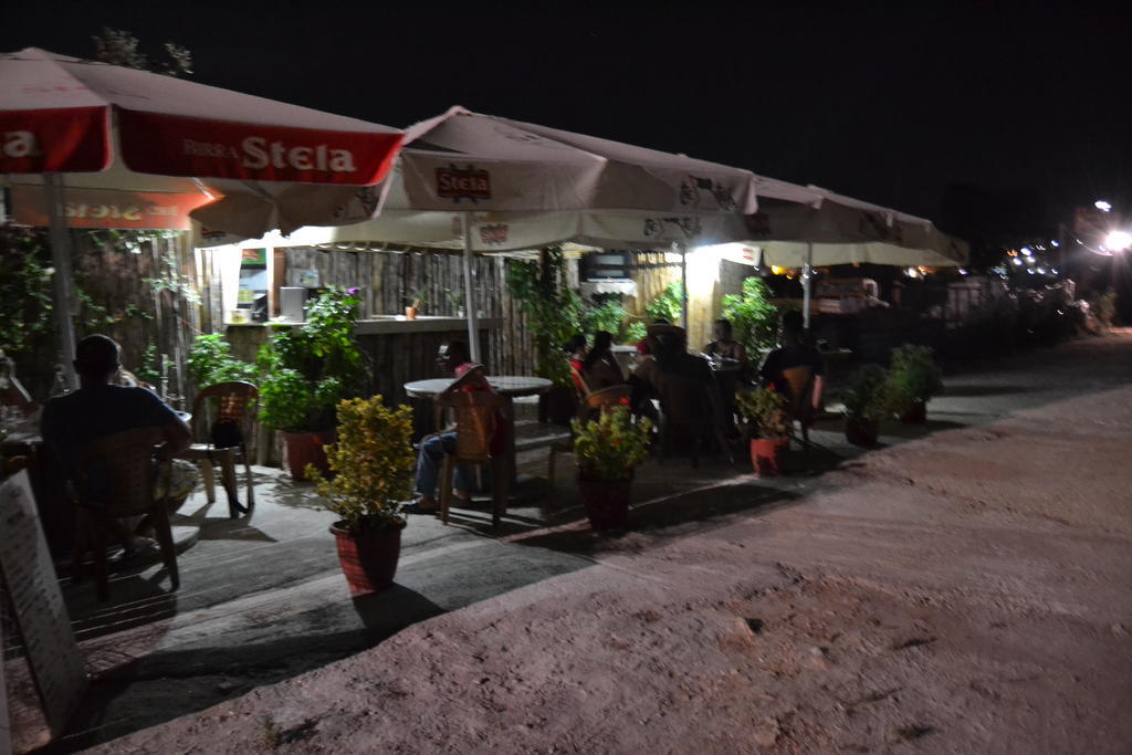 Hotel Moscopole קסאמיל מראה חיצוני תמונה